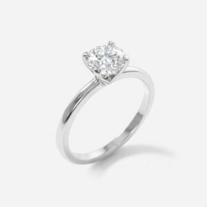 4-Prong Classic Setting 18K Gold / Platinum