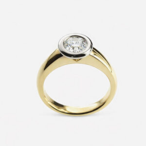 Classic Closed Setting 18 Gold / Platinum