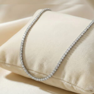 Round Brilliant Riviere Diamond Necklace<br>22.60 ct. in 18k Gold