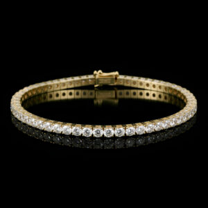 DIAMOND TENNIS BRACELET<BR>4.27-4.97 Ct. in 18K Gold