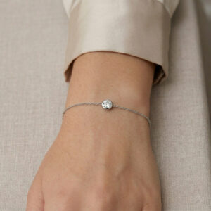 Solitaire Bezel Diamond Station Bracelet<br>0.30-0.50 Ct. Diamonds in 18K Gold