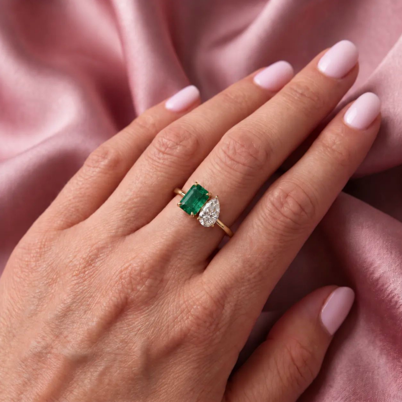 Toi et Moi Pear Shape Diamond & Emerald Ring<br>1.85 Ct. in 18K Gold - Image 5